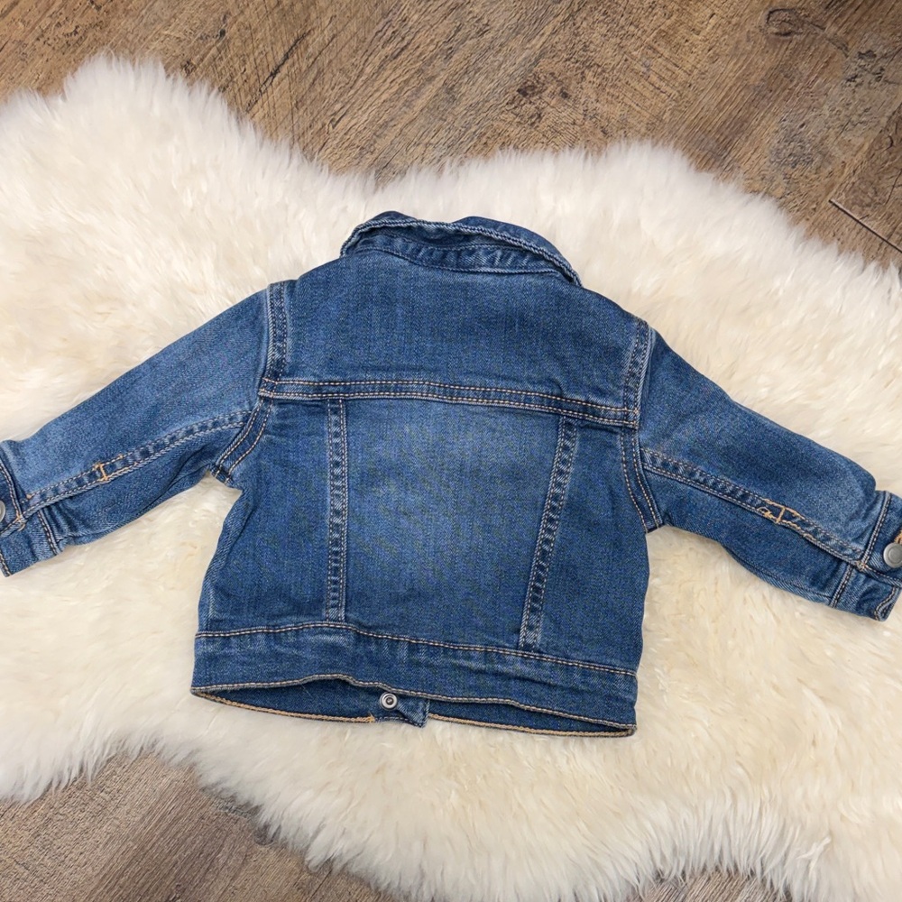 Classic Blue Denim Jacket size 0-3 months - Picture 5 of 6